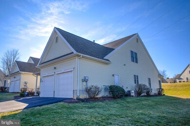 5005 Valley Stream Ln unit 86, Macungie, PA 18062 - photo 2