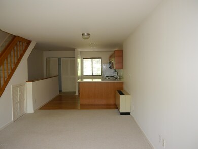 328 Pemberwick Rd unit 1, Greenwich, CT 06831 - photo 5