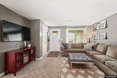 6954 8th Ct NE, Keizer, OR 97303 - photo 5