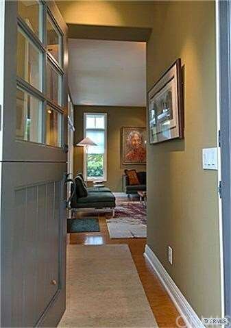 front door / entry