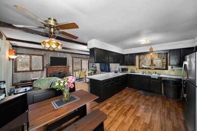 13-web-or-mls-A7405846