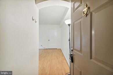 1909 N Rhodes St unit 25, Arlington, VA 22201 - photo 4
