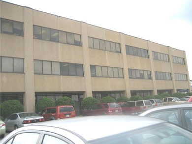 4621 W Napoleon Ave unit 110, Metairie, LA 70001 - photo 2