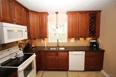 745 Canterbury Dr, Ruther Glen, VA 22546 - photo 6