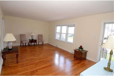 4600 Laura Dr, Wilmington, DE 19804 - photo 2