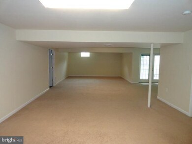 516 Rudder Rd, Shepherdstown, WV 25443 - photo 3