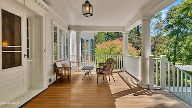 7 Hubbard St, Lenox, MA 01240 - photo 6