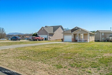1307 William Holt Blvd, Sevierville, TN 37862 - photo 3