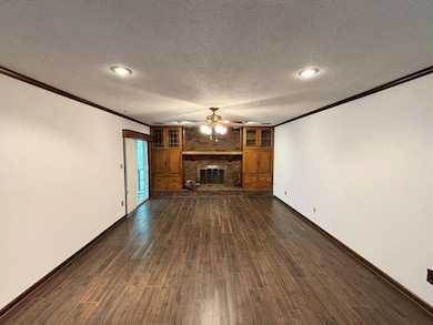 4202 Spring Brook Cir, Valdosta, GA 31602 - photo 3