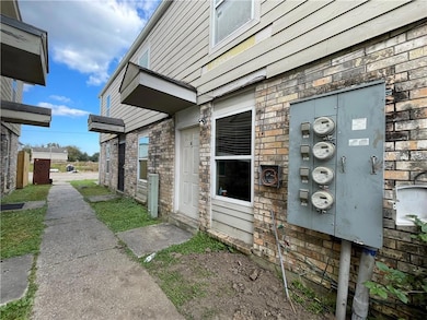 7771 S Coronet Ct, New Orleans, LA 70126 - photo 4