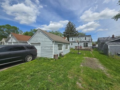 2215 S Grant St, Muncie, IN 47302 - photo 5