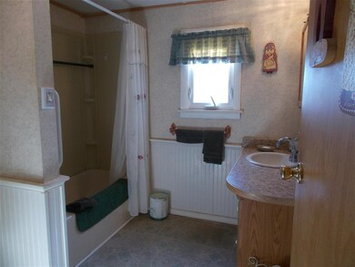 9 Royalcrest, Rochester, NH 03867 - photo 5