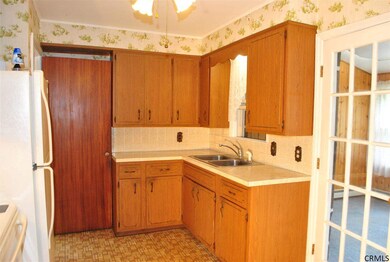 637 Lorraine Ave, Schenectady, NY 12303 - photo 6