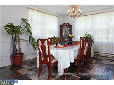 532 Hain Rd, Sinking Spring, PA 19608 - photo 5