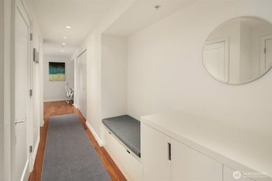 Bellevue Towers unit 2009, Bellevue, WA 98004 - photo 2