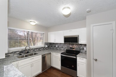 7319 Thistleglen Cir, Houston, TX 77095 - photo 4