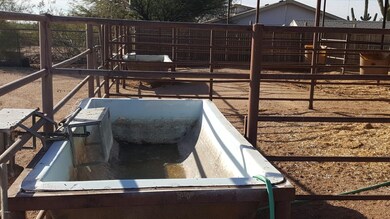 Frontier water trough