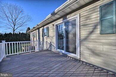 901 Maurice Cir, Stevens, PA 17578 - photo 7