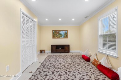 55 Nottingham Dr (10)