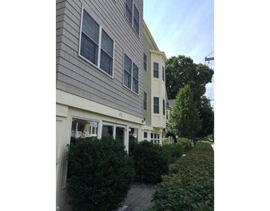 572 Freeport St unit 303, Dorchester, MA 02122 - photo 3