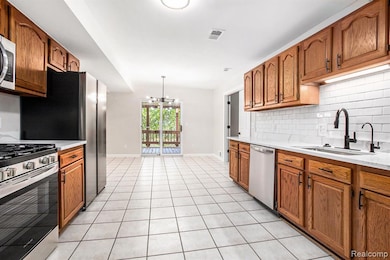 404 N Sybald St, Westland, MI 48185 - photo 5