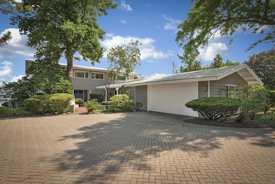 60 Littles Point Rd, Swampscott, MA 01907 - photo 4