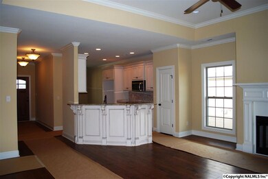 Another view that shows how open this plan is
