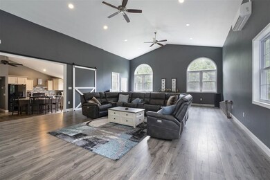 23 W Chamberlain Rd, MerriMacK, NH 03054 - photo 5