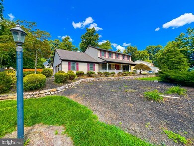 2095 Buckingham Dr, Jamison, PA 18929 - photo 3