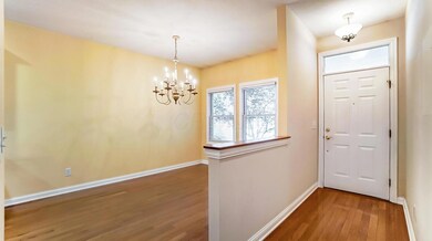 6029 McNaughten Grove Ln, Columbus, OH 43213 - photo 3