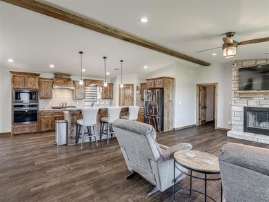 29605 Kickapoo Rd, McLoud, OK 74851 - photo 2