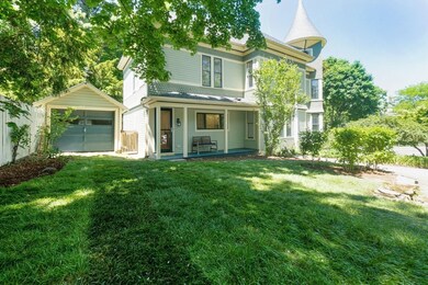 27 Greenleaf St, Amesbury, MA 01913 - photo 3