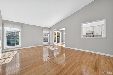 Pass through to kitchen