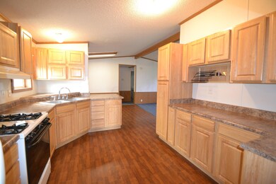 9143 Jacksontown Rd, Jacksontown, OH 43030 - photo 3