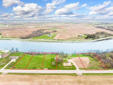 4225 Lost Dauphin Rd, Wrightstown, WI 54180 - photo 6