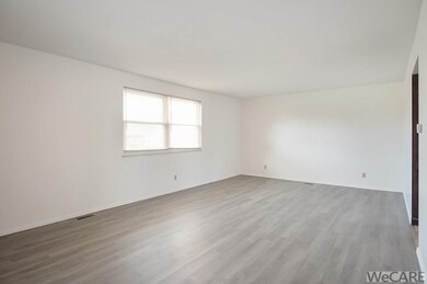 304 Marcella Ln, Cridersville, OH 45806 - photo 5