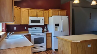 420 E Norma Lee Ave, Medical Lake, WA 99022 - photo 7