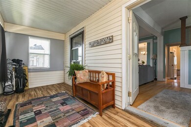 511 B Ave NW, Cedar Rapids, IA 52405 - photo 4