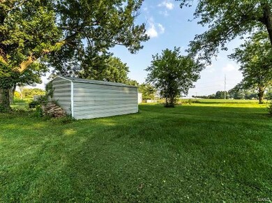 1663 Pleasant Ridge Rd, Maryville, IL 62062 - photo 5