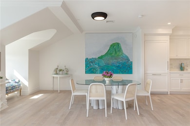 78 Rhode Island Ave unit 8, Newport, RI 02840 - photo 6