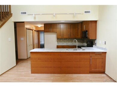 Updated Kitchen w/ Granite, Stainless Steel, Tile 