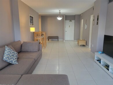 unlisted-address, Hallandale Beach, FL 33009 - photo 7