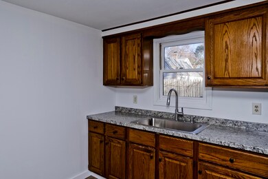 53 Champlain Ave, Indian Orchard, MA 01151 - photo 7