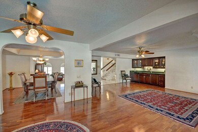6 - Open Floorplan