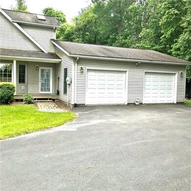 Attached Garage