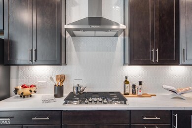 SUN_SutherlandStation_Pic_LandrumIII_Kit