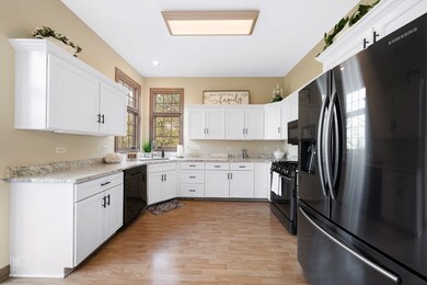 430 Course Dr, Lake In the Hills, IL 60156 - photo 6