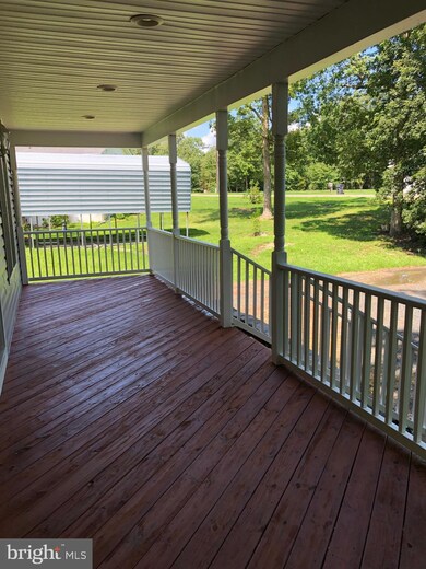 23235 Oak Dr, California, MD 20619 - photo 6