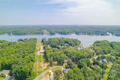 345 Squirrel Ln, Clover, SC 29710 - photo 7