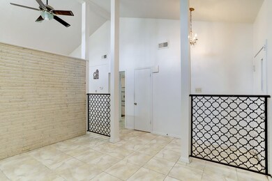 11027 Hoffer St, Houston, TX 77089 - photo 4